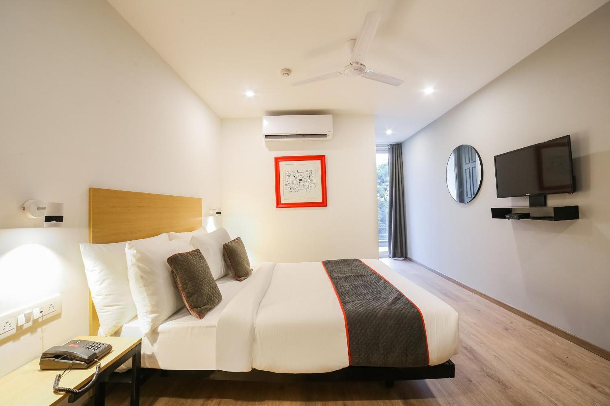 Super Townhouse Near Appu Ghar Hotel Gurgaon Eksteriør billede