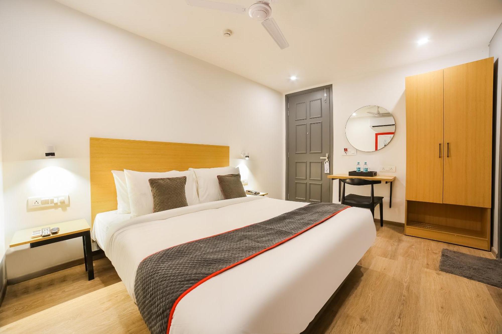 Super Townhouse Near Appu Ghar Hotel Gurgaon Eksteriør billede