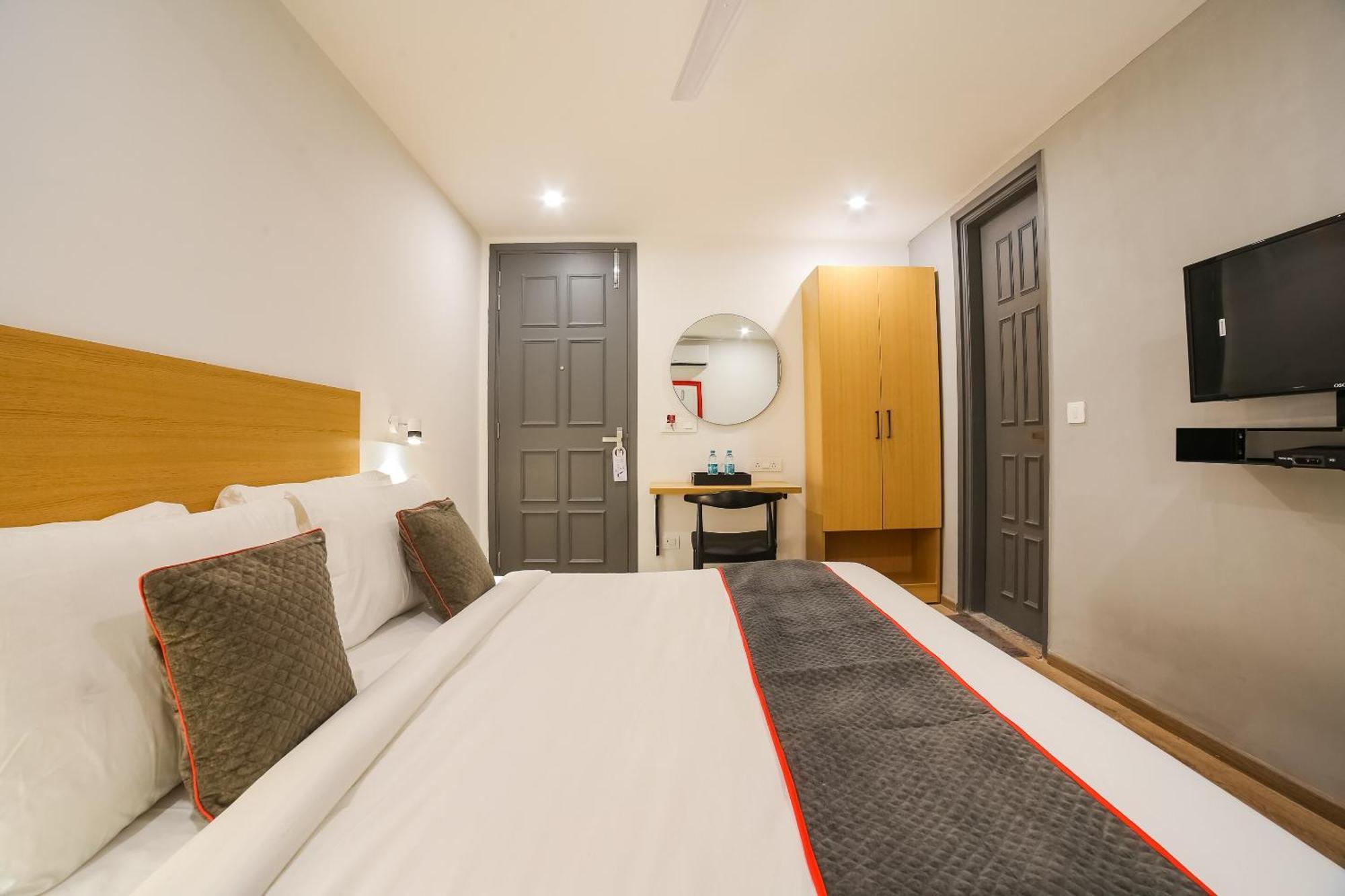 Super Townhouse Near Appu Ghar Hotel Gurgaon Eksteriør billede