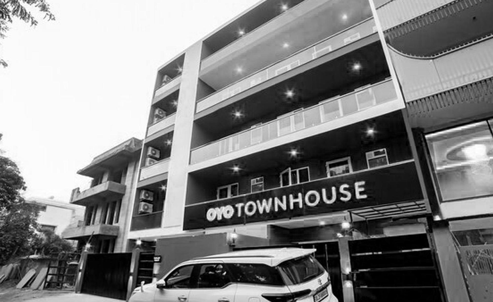Super Townhouse Near Appu Ghar Hotel Gurgaon Eksteriør billede