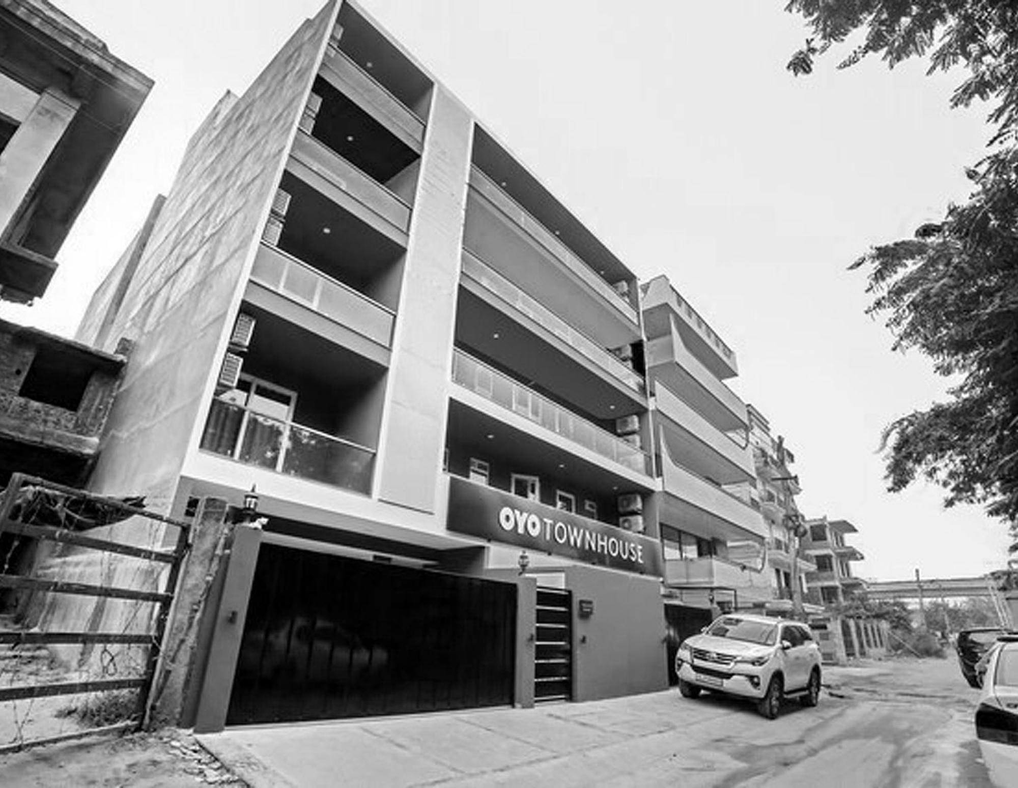 Super Townhouse Near Appu Ghar Hotel Gurgaon Eksteriør billede